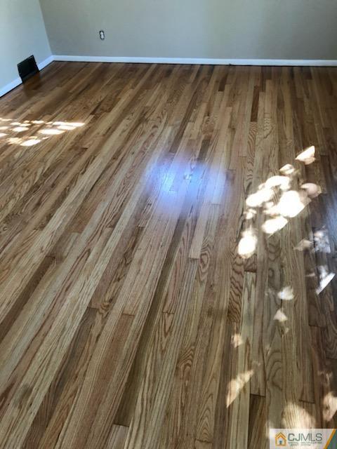 124 Tunison Road New Brunswick, NJ 08901 - Photo 5 of 8 Gallery Image 5