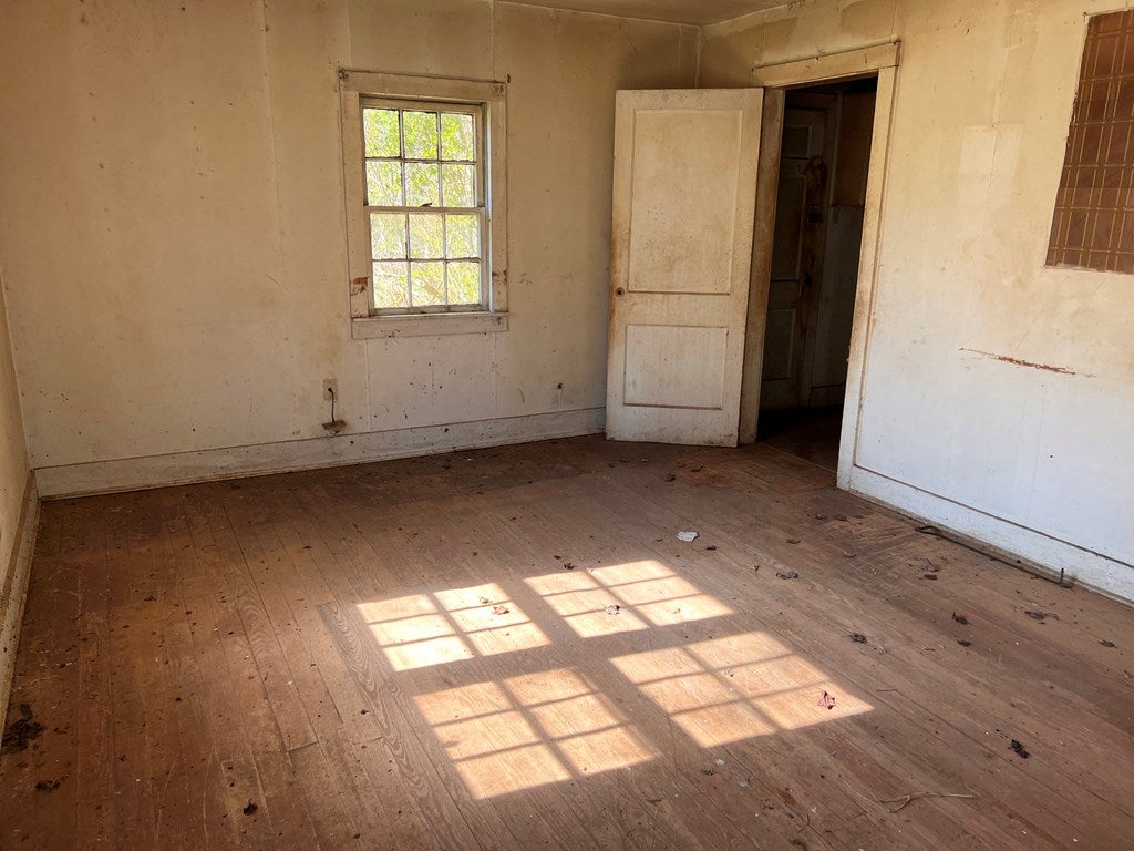 650 Bell Road, Unit 4 Dillwyn, VA 23936 - Photo 11 of 15 Gallery Image 11