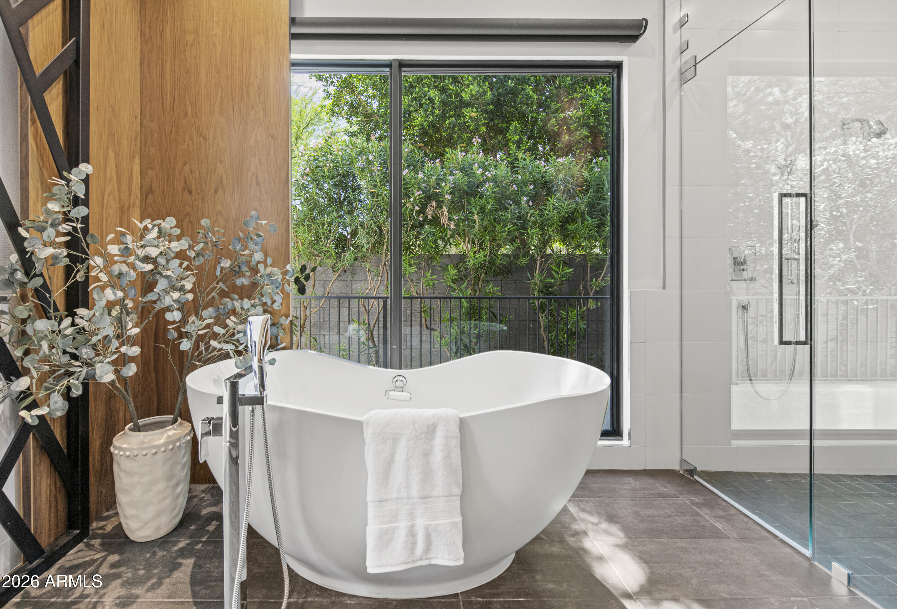 6982 East Joshua Tree Lane Paradise Valley, AZ 85253 - Photo 17 of 34 Primary Bathroom