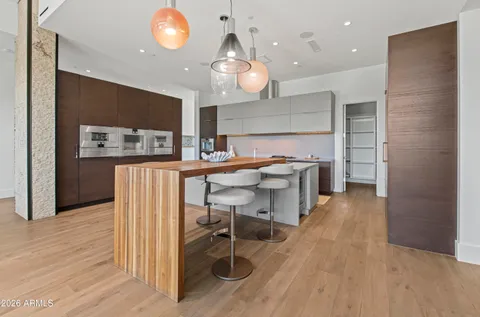 $5,000,000 | 6982 East Joshua Tree Lane, Paradise Valley, AZ 85253