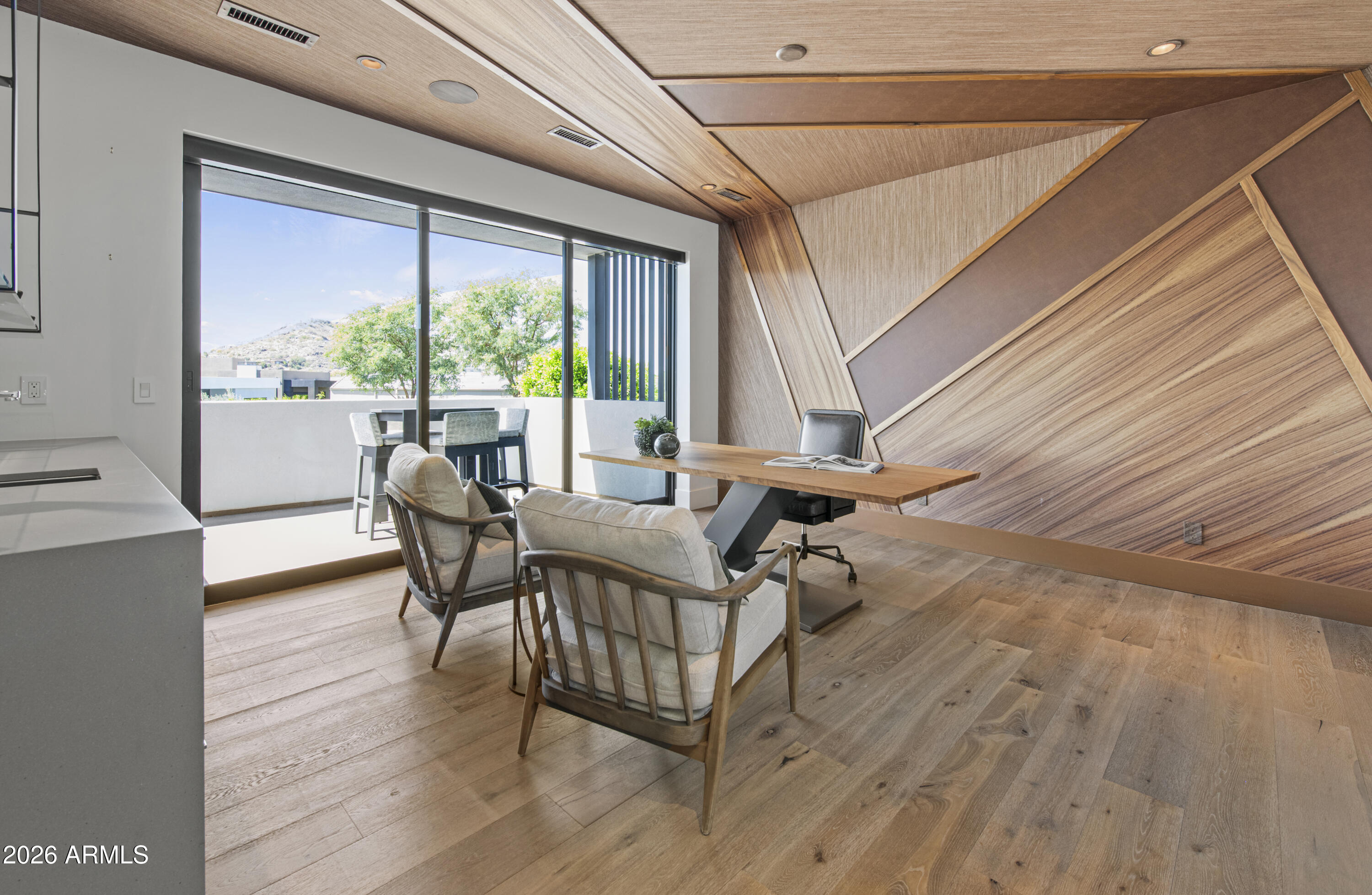 6982 East Joshua Tree Lane Paradise Valley, AZ 85253 - Photo 19 of 34 2nd Floor Office/Bedroom