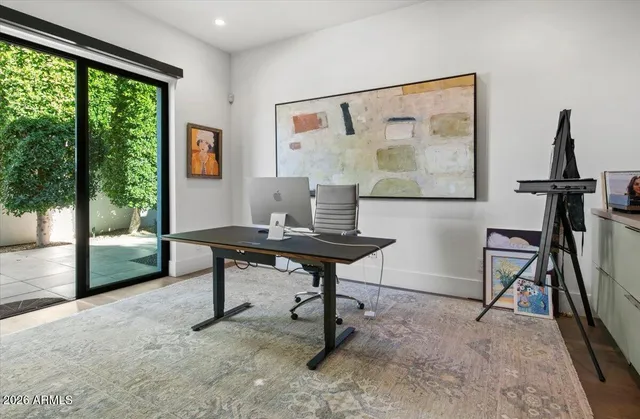 $5,890,000 | 6982 East Joshua Tree Lane, Paradise Valley, AZ 85253