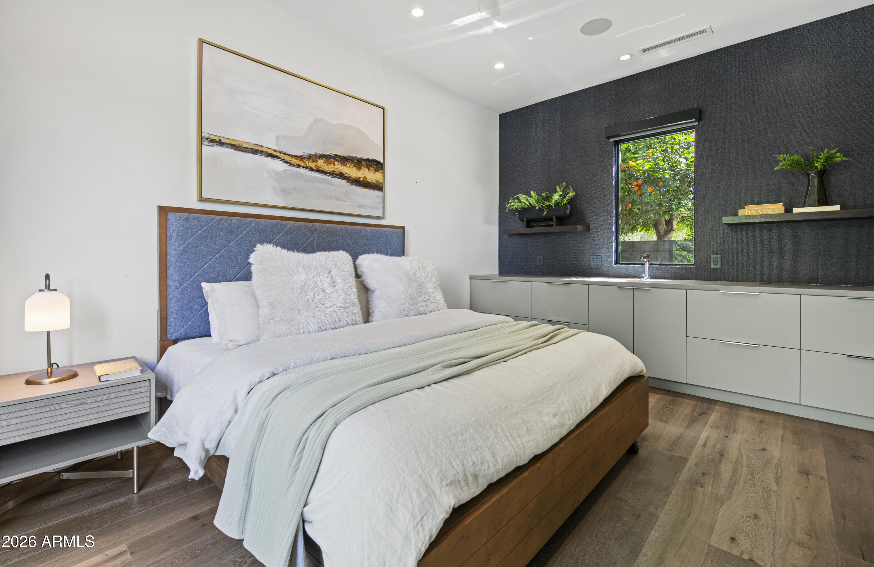 6982 East Joshua Tree Lane Paradise Valley, AZ 85253 - Photo 29 of 34 Guest House Bedroom