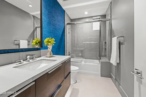 $5,000,000 | 6982 East Joshua Tree Lane, Paradise Valley, AZ 85253