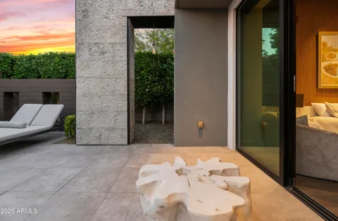 $5,000,000 | 6982 East Joshua Tree Lane, Paradise Valley, AZ 85253