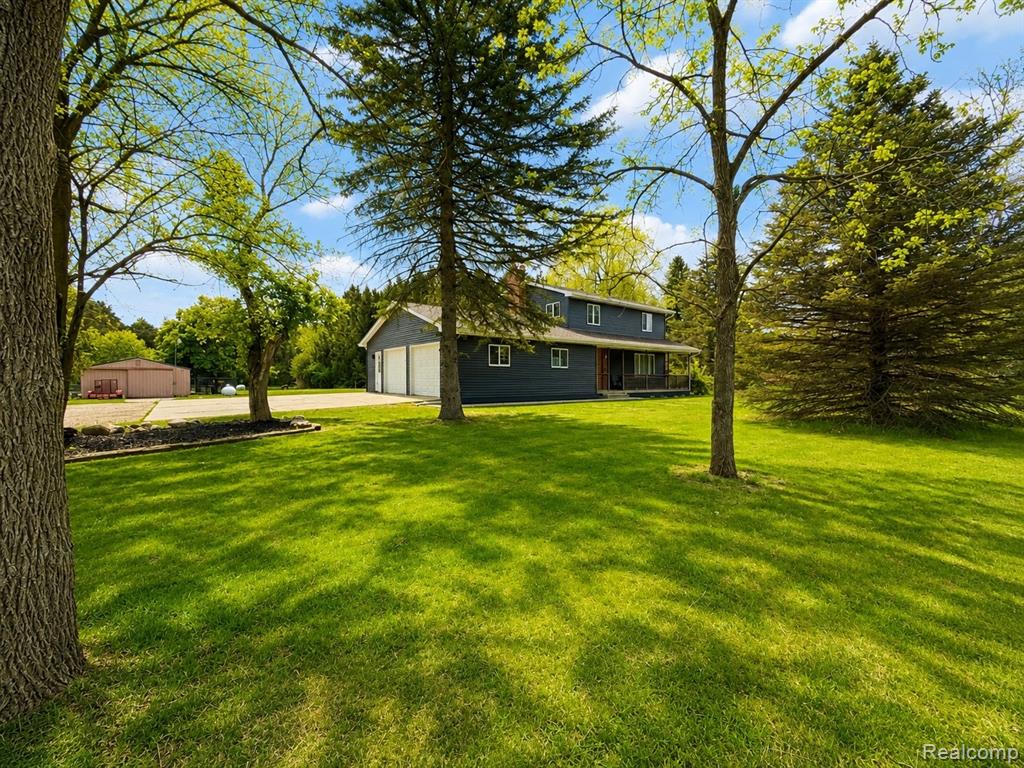 2712 North Branch Road North Branch, MI 48461 - Photo 2 of 37