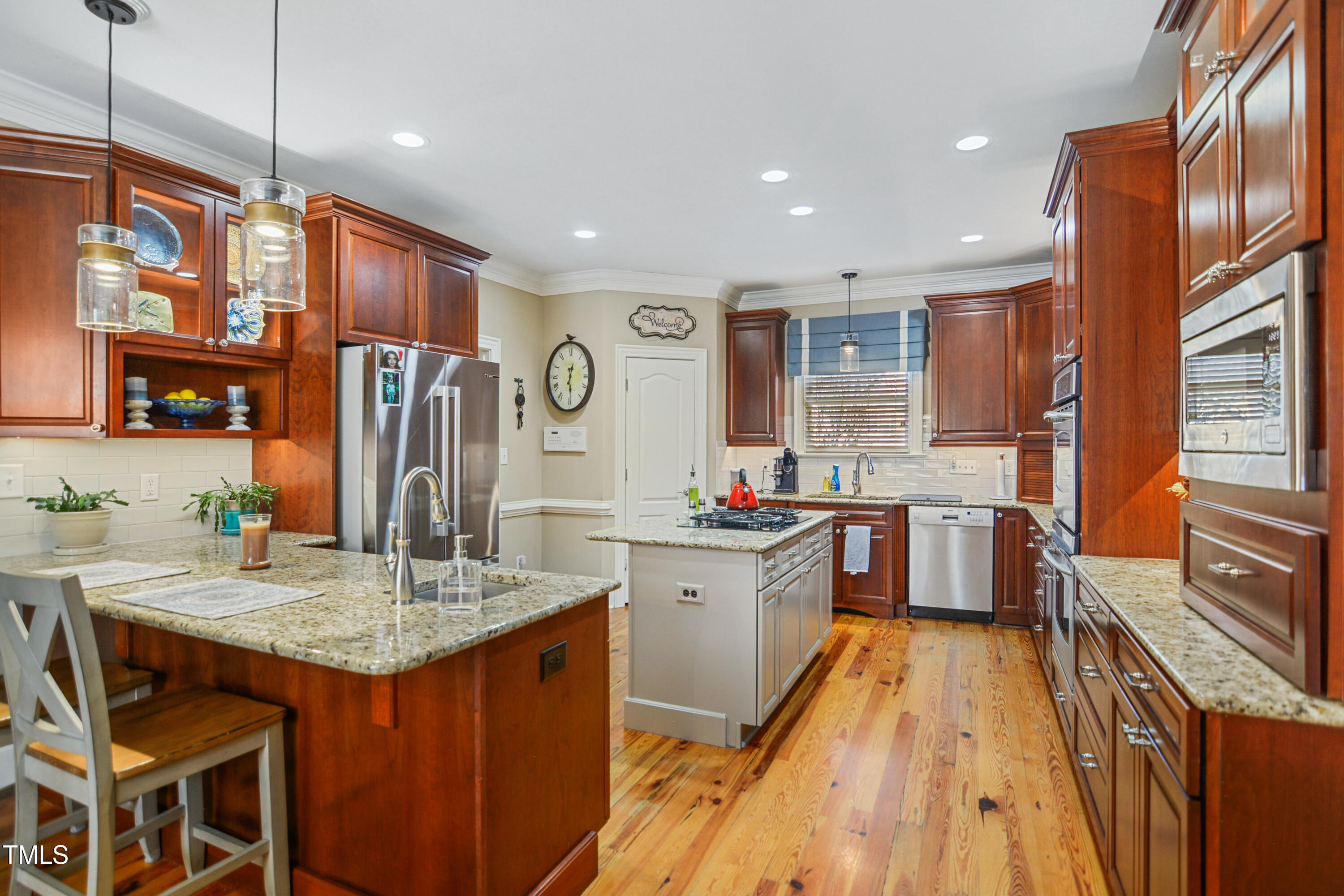 5300 Grand Gate Drive Raleigh, NC 27613 - Photo 9 of 34 05