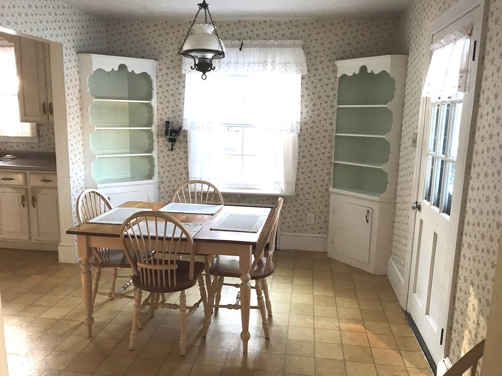 12 George Loomis Road Southwick, MA 01077 - Photo 8 of 25 Gallery Image 8