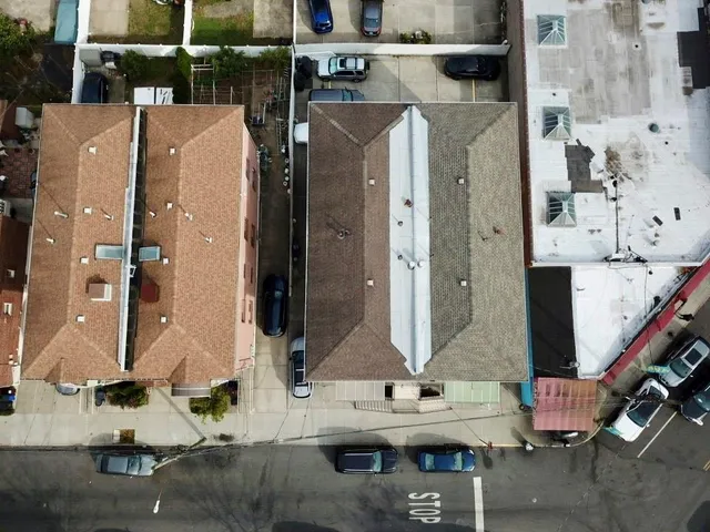 $659,000 | 2397 Boynton Place, Unit 3B | Gravesend