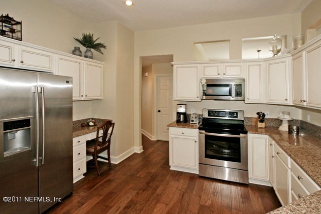12761 Hunt Club Road North Jacksonville, FL 32224 - Photo 10 of 25 Kitchen