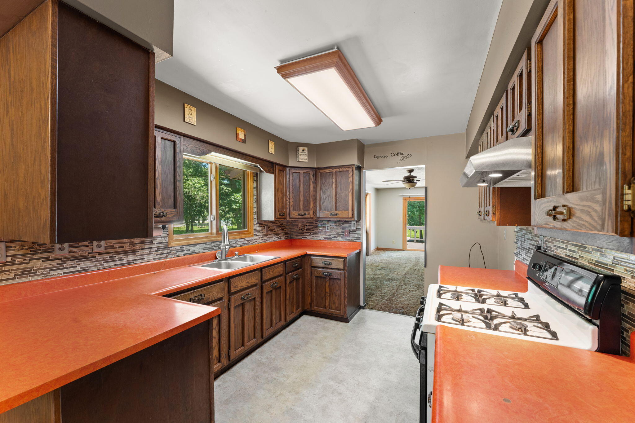 1089 North 200 West Chesterton, IN 46304 - Photo 9 of 50 2048x1365