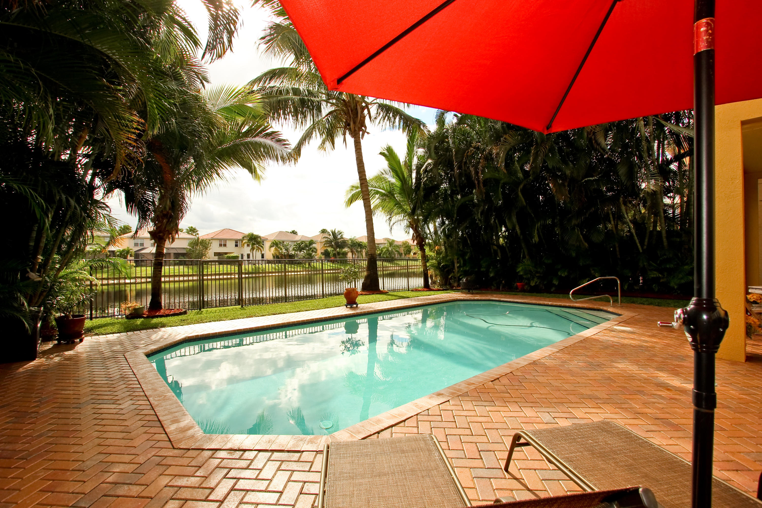 11092 Laurel Walk Road Wellington, FL 33449 - Photo 11 of 21 11092_Laurel_Walk_Rd_Pool