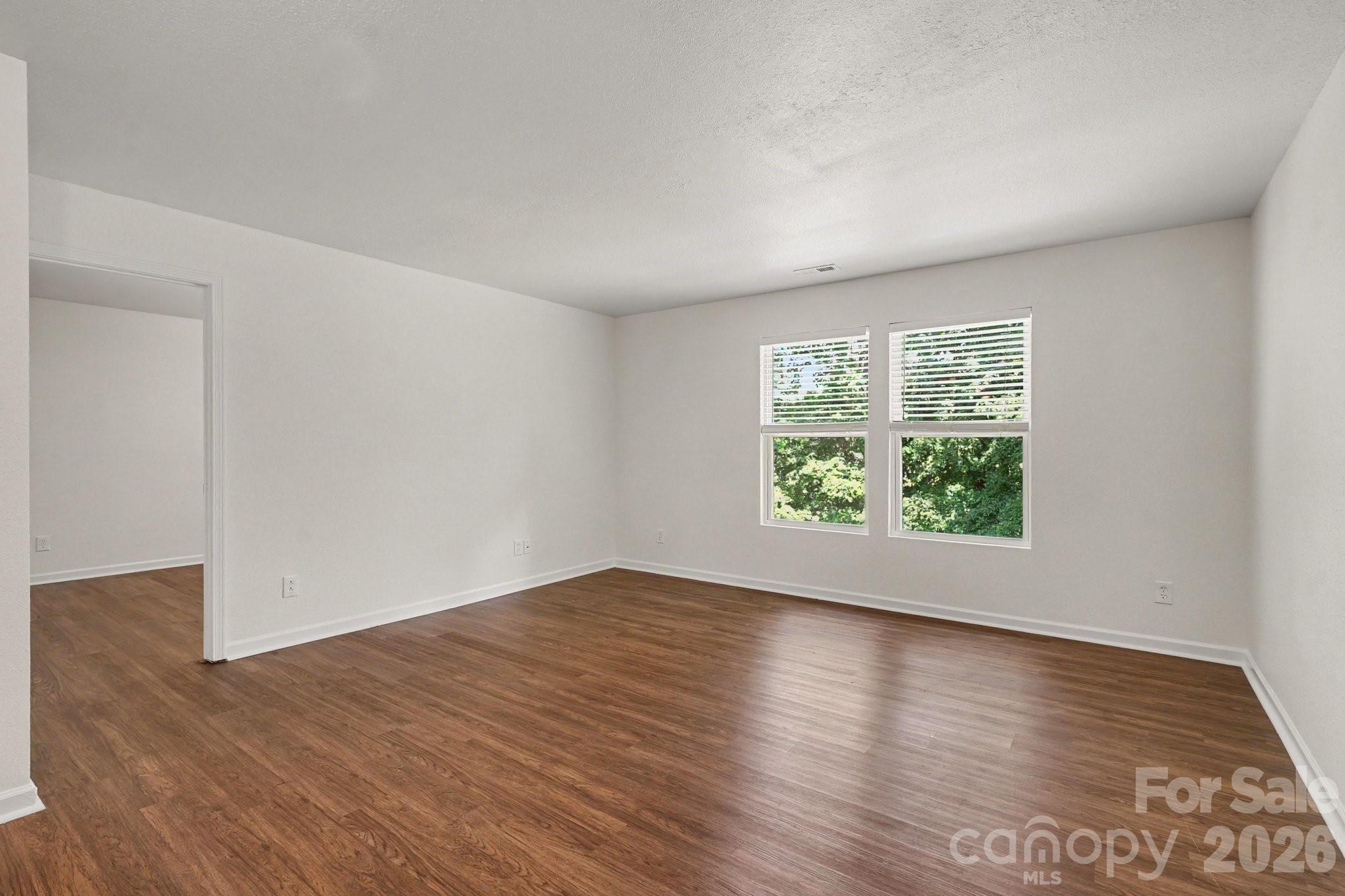8401 Rockmoor Ridge Road Charlotte, NC 28215 - Photo 14 of 23 Gallery Image 14
