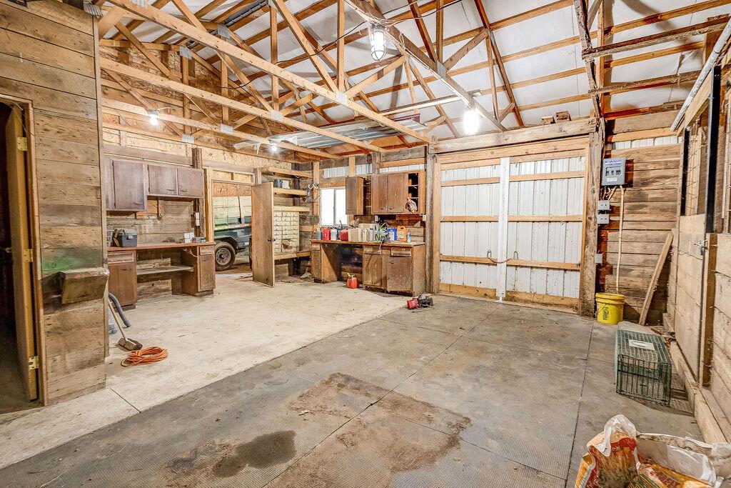13887 Vincent Road Mount Vernon, OH 43050 - Photo 42 of 55 Equipment Storage