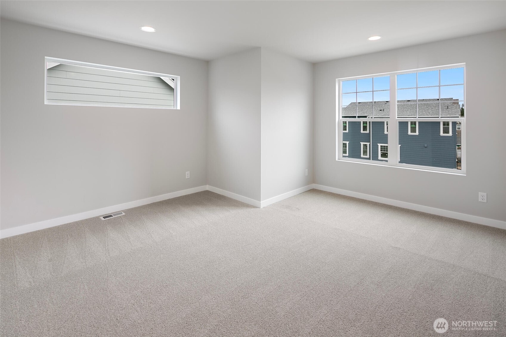 562 Southwest 97th Street, Unit 4 Seattle, WA 98106 - Photo 17 of 36