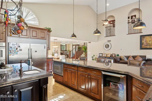 $1,999,000 | 11621 South Blackfoot Drive, Phoenix, AZ 85044