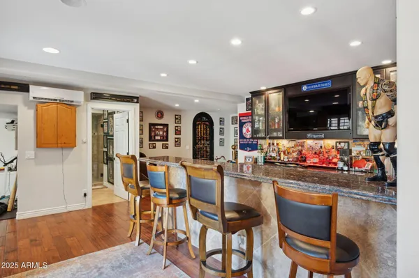 $1,999,000 | 11621 South Blackfoot Drive, Phoenix, AZ 85044