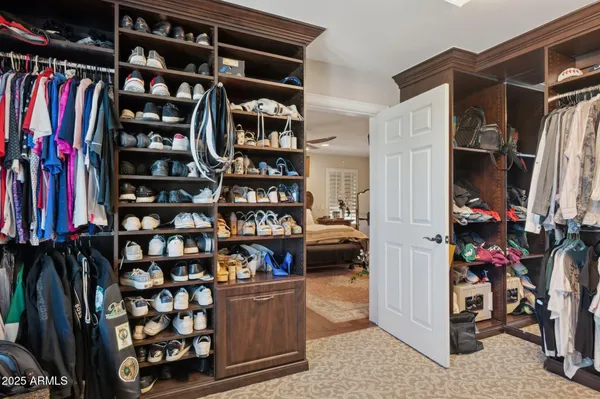 $1,999,000 | 11621 South Blackfoot Drive, Phoenix, AZ 85044