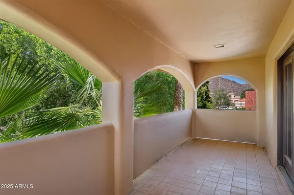 $1,999,000 | 11621 South Blackfoot Drive, Phoenix, AZ 85044