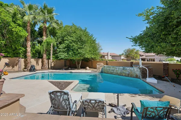 $1,999,000 | 11621 South Blackfoot Drive, Phoenix, AZ 85044