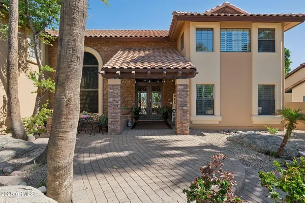 $1,999,000 | 11621 South Blackfoot Drive, Phoenix, AZ 85044