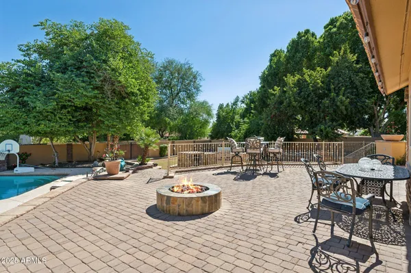 $1,999,000 | 11621 South Blackfoot Drive, Phoenix, AZ 85044