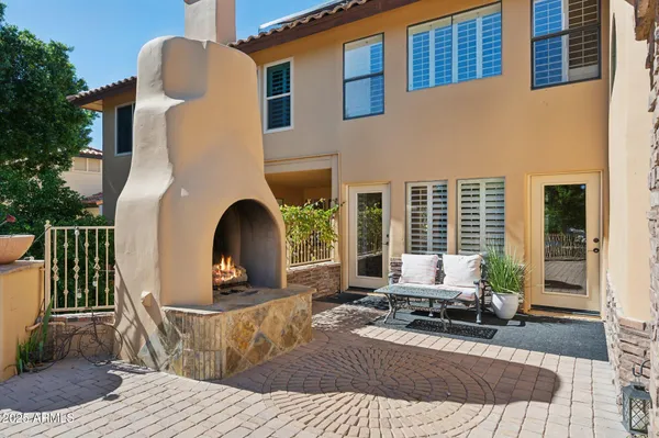 $1,999,000 | 11621 South Blackfoot Drive, Phoenix, AZ 85044