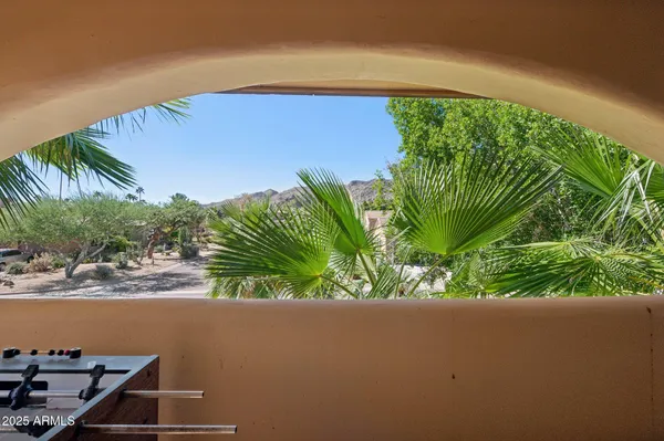 $1,999,000 | 11621 South Blackfoot Drive, Phoenix, AZ 85044