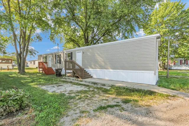 $28,000 | 1224 Sycamore Lane, Rantoul, IL 61866