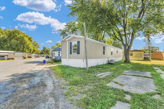 $28,000 | 1224 Sycamore Lane, Rantoul, IL 61866