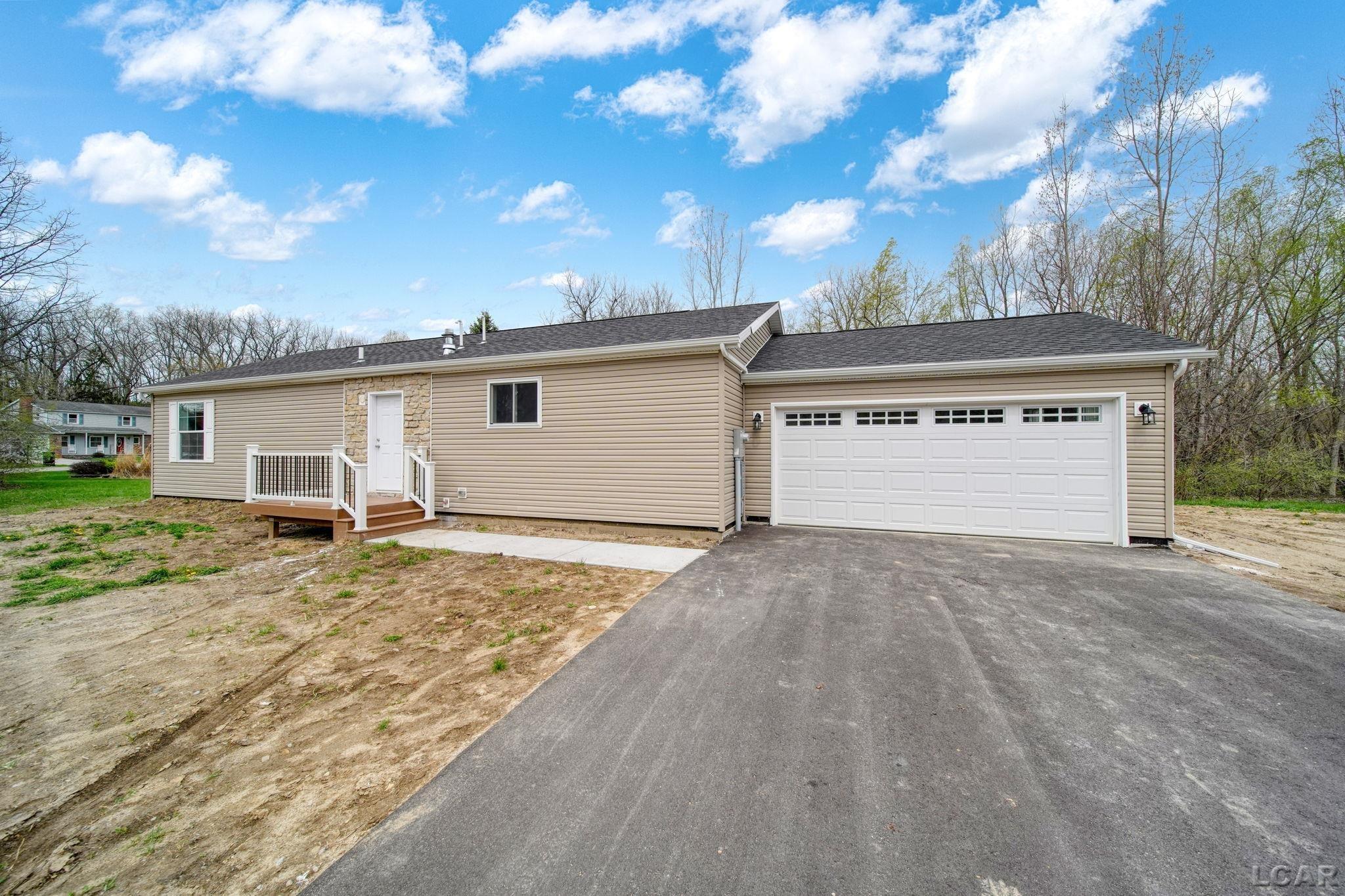 4760 Hooks Mill Road Adrian, MI 49221 - Photo 2 of 46