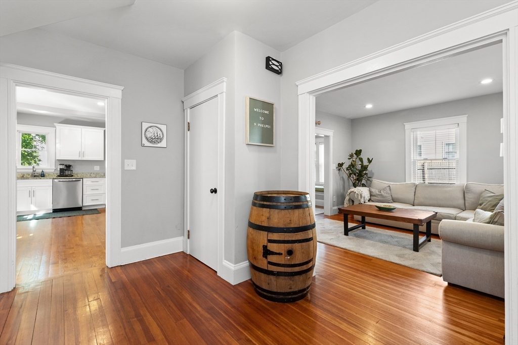 9 Phelps Street Salem, MA 01970 - Photo 3 of 41