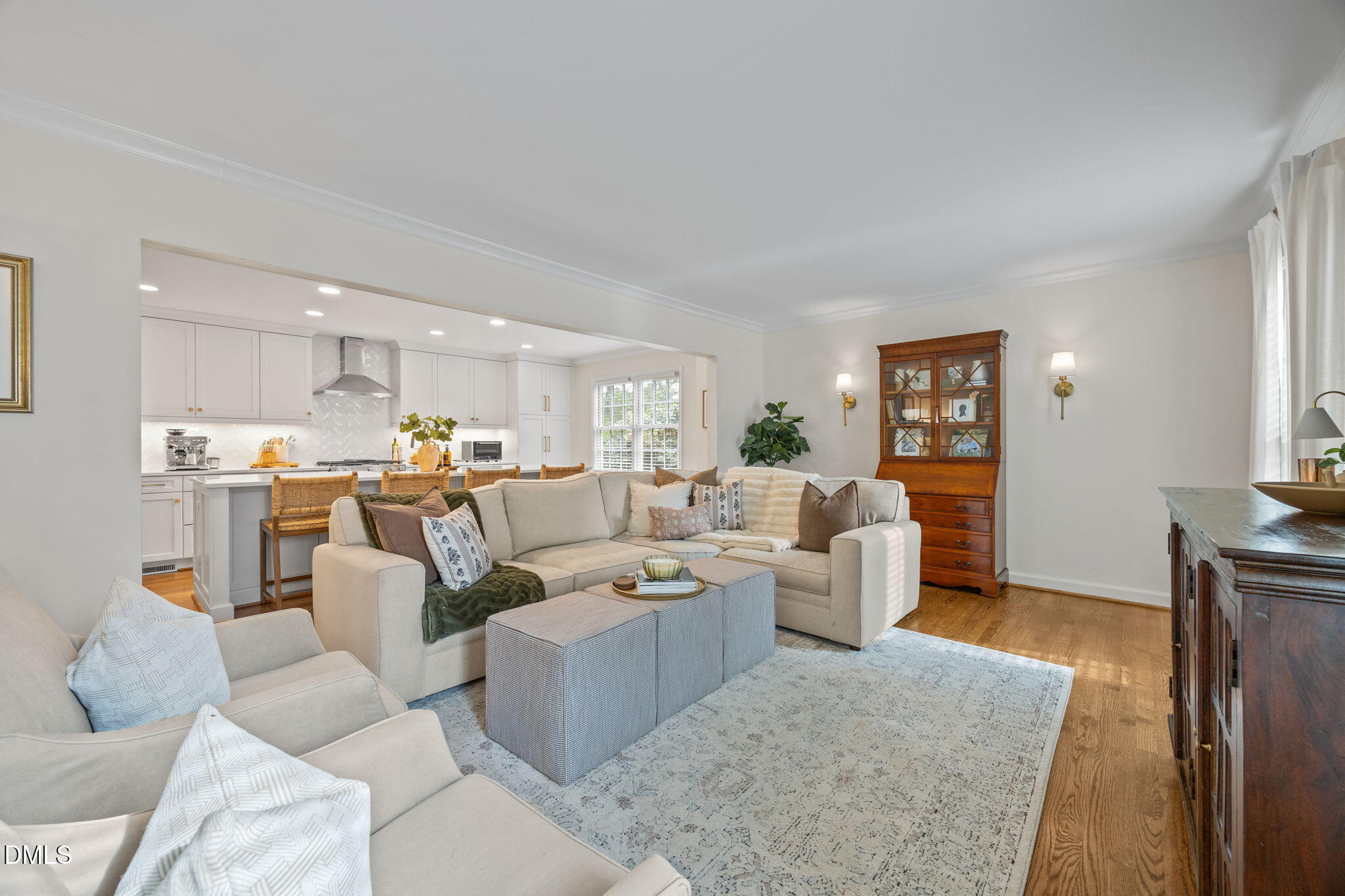 3000 Glen Burnie Drive Raleigh, NC 27607 - Photo 4 of 32 21-web-or-mls-IMG_4405