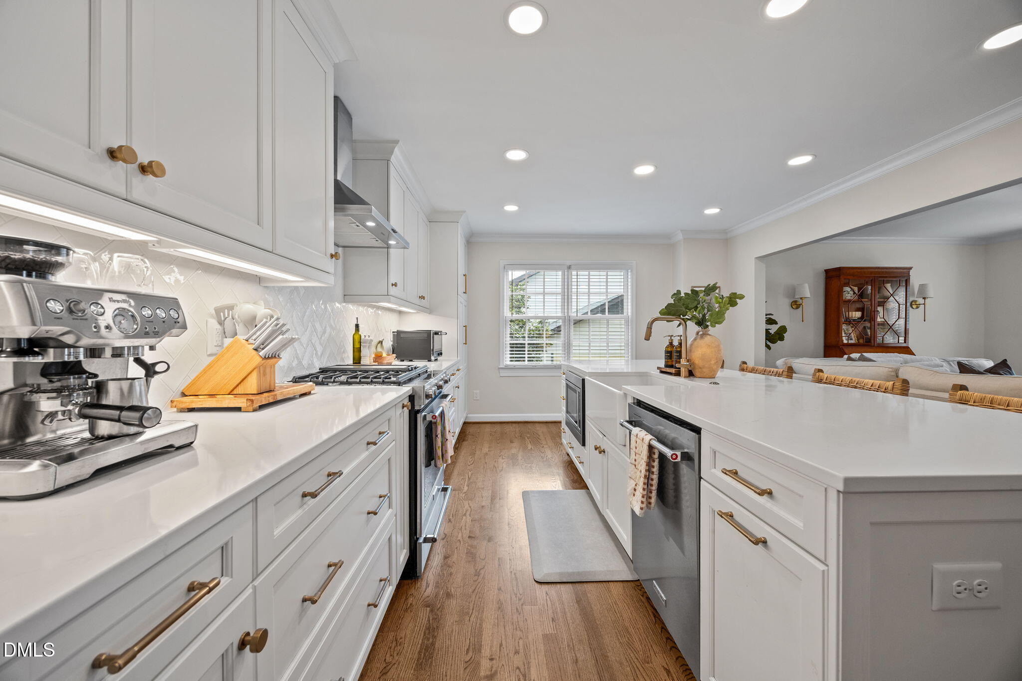 3000 Glen Burnie Drive Raleigh, NC 27607 - Photo 8 of 32 24-web-or-mls-IMG_4417