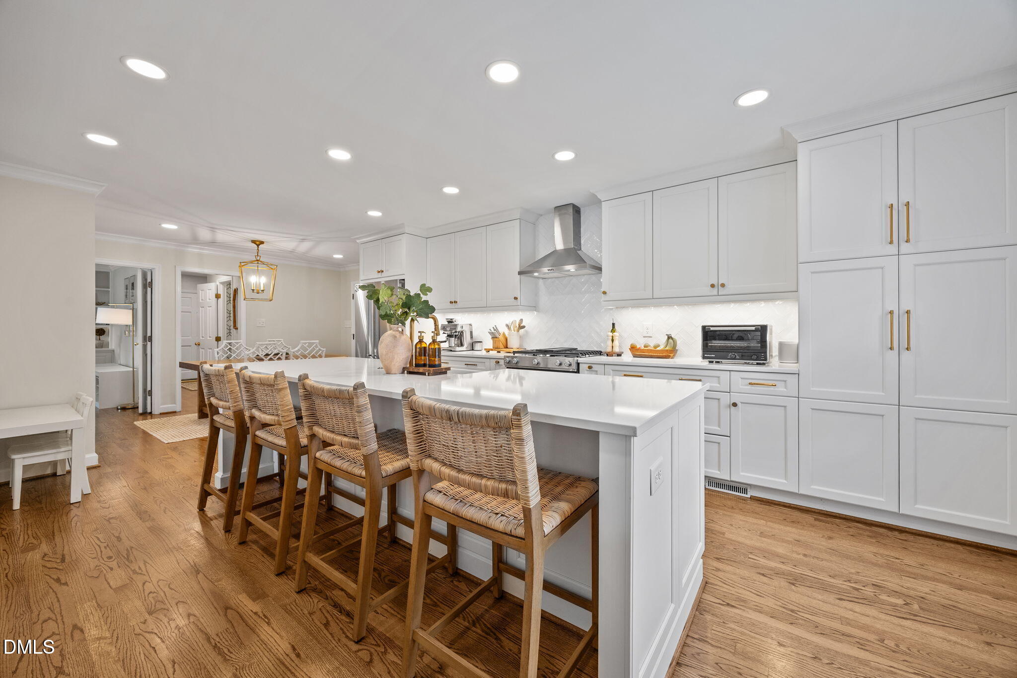 3000 Glen Burnie Drive Raleigh, NC 27607 - Photo 9 of 32 25-web-or-mls-IMG_4420