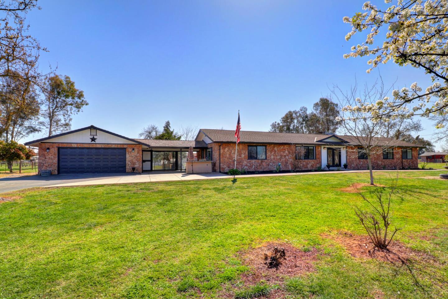 9809 Alta Mesa Road Wilton, CA 95693 - Photo 3 of 86