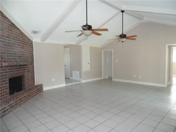$1,900 | 125 Maple Circle, Slidell, LA 70458