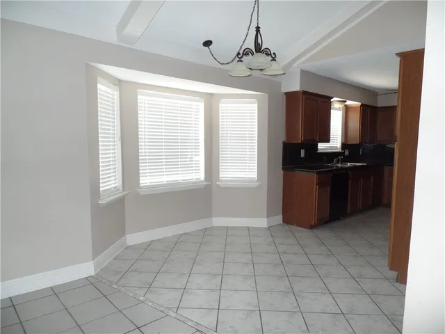 $1,900 | 125 Maple Circle, Slidell, LA 70458