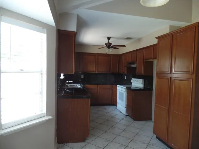 $1,900 | 125 Maple Circle, Slidell, LA 70458