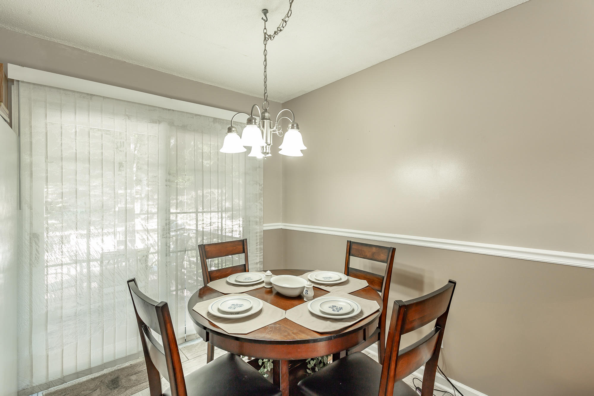 10422 Sims-Harris Road Ooltewah, TN 37363 - Photo 5 of 22 Dining area