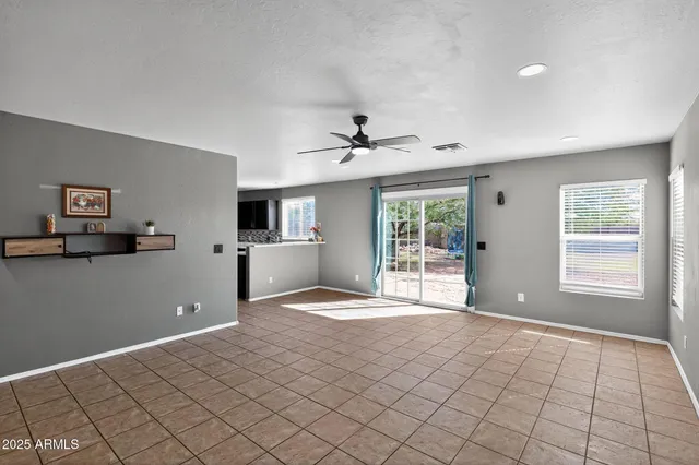 $2,200 | 12709 North El Frio Street, El Mirage, AZ 85335