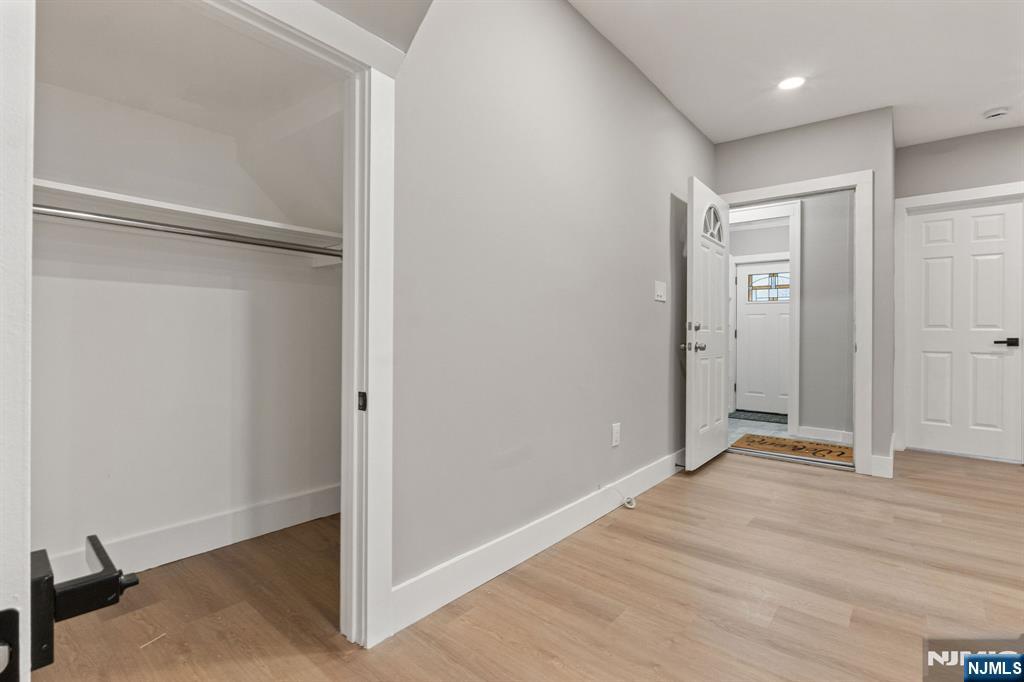 76 Mission Street Montclair, NJ 07042 - Photo 6 of 50
