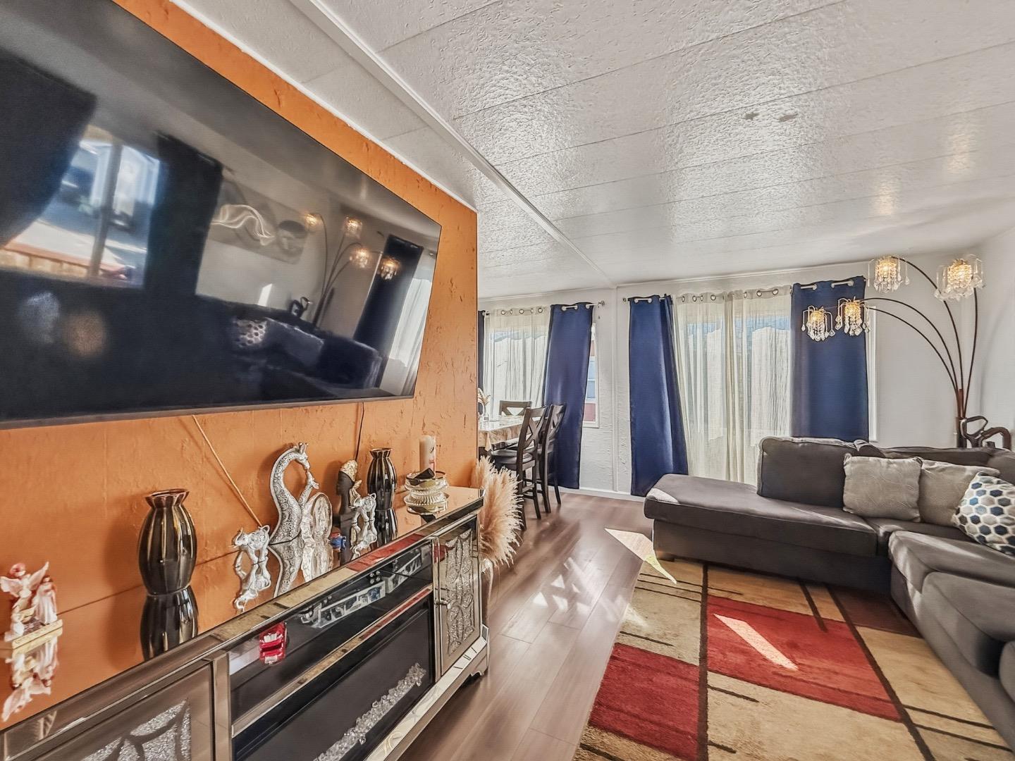 20 North Russel Road, Unit 59 Salinas, CA 93906 - Photo 5 of 51