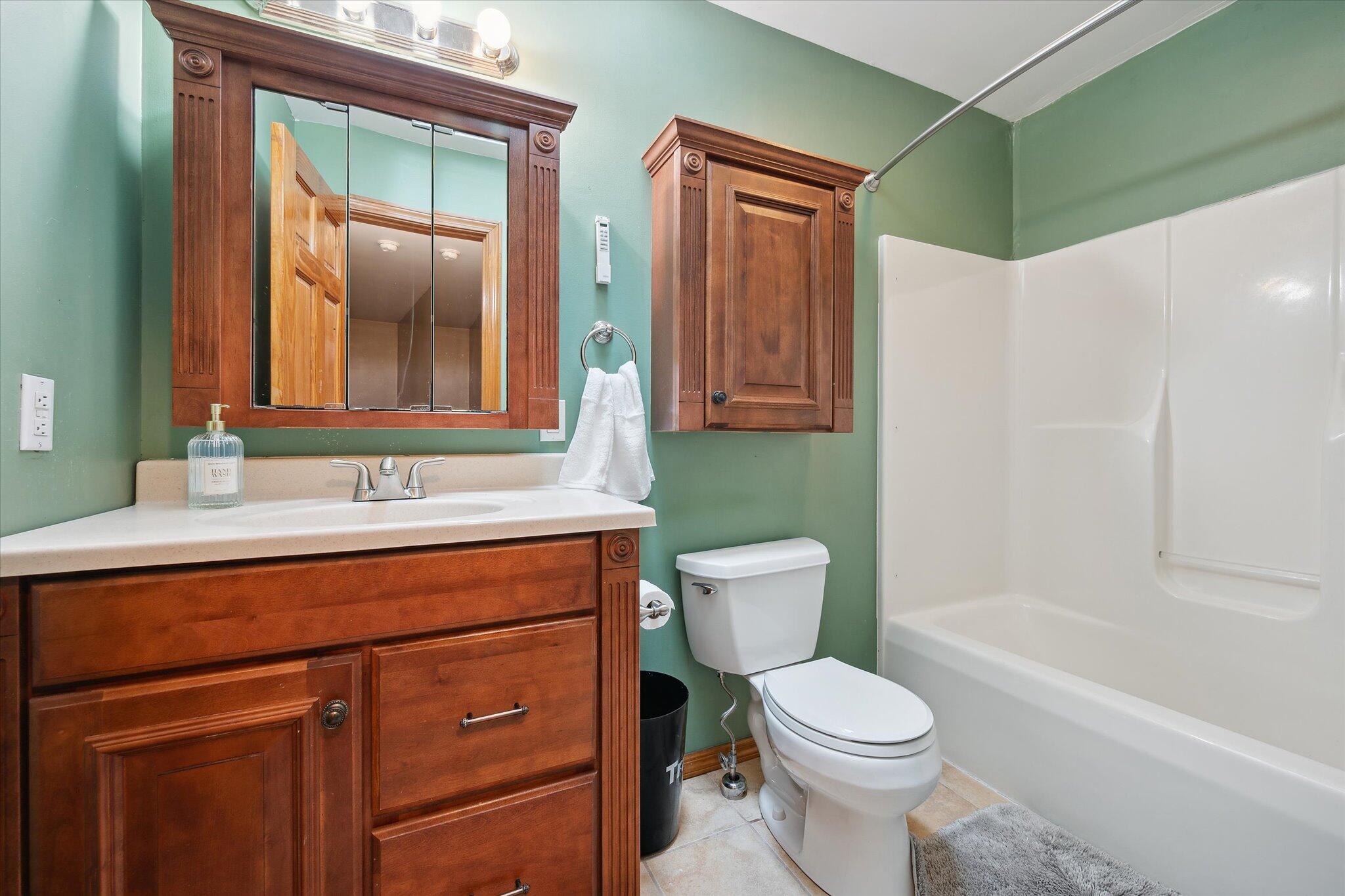 692 Kennebec Road Hampden, ME 04444 - Photo 37 of 73 37-MRP_5233