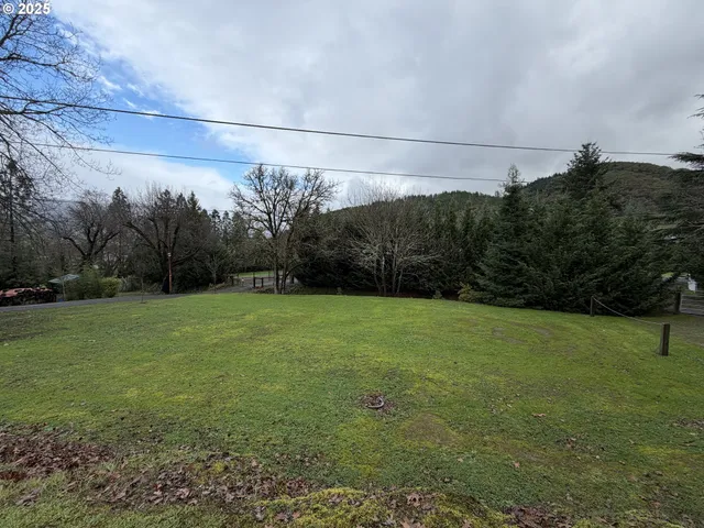 $50,000 | 157 Crest Drive, Myrtle Creek, OR 97457