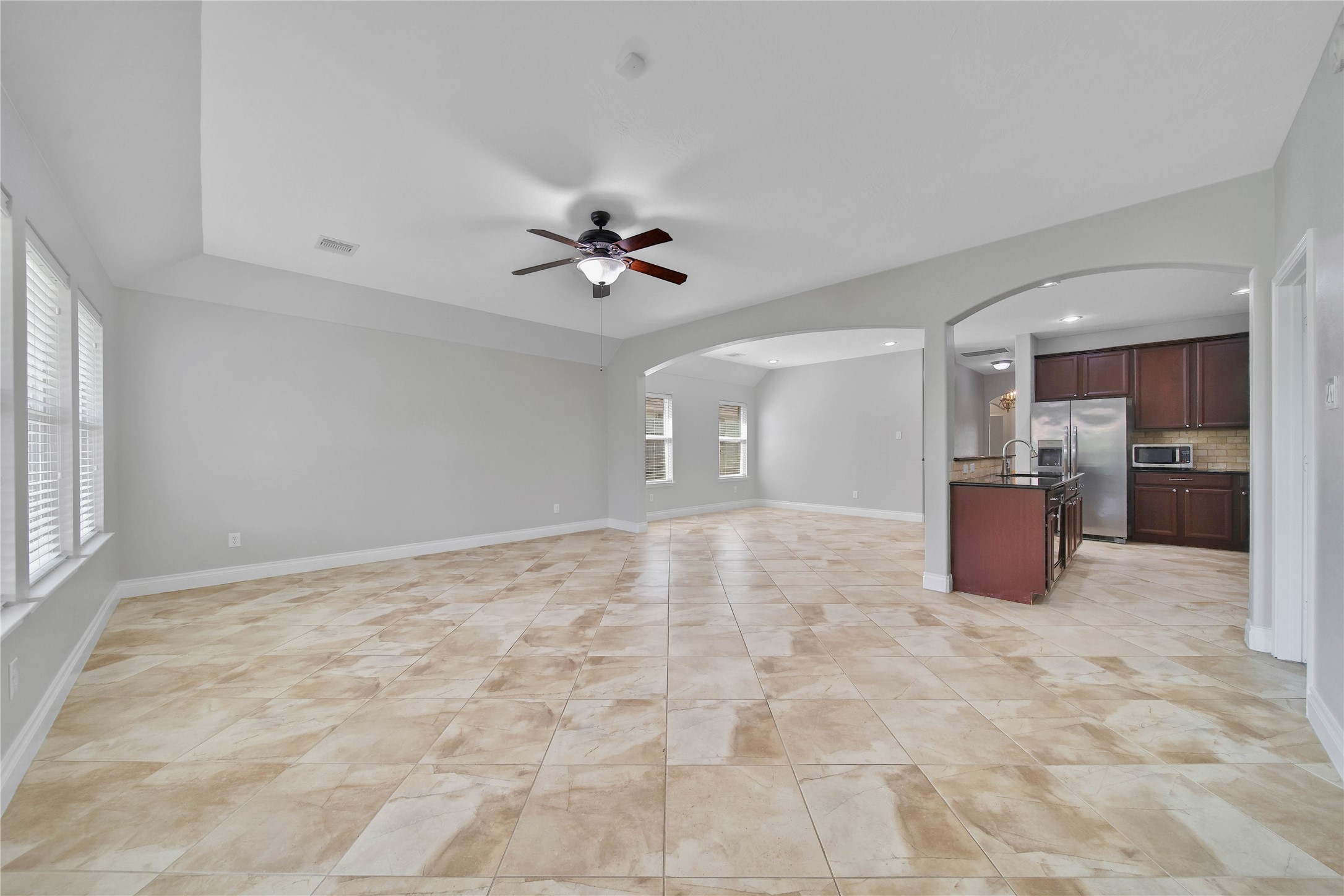 22534 Lavaca Ranch Lane Katy, TX 77449 - Photo 7 of 33