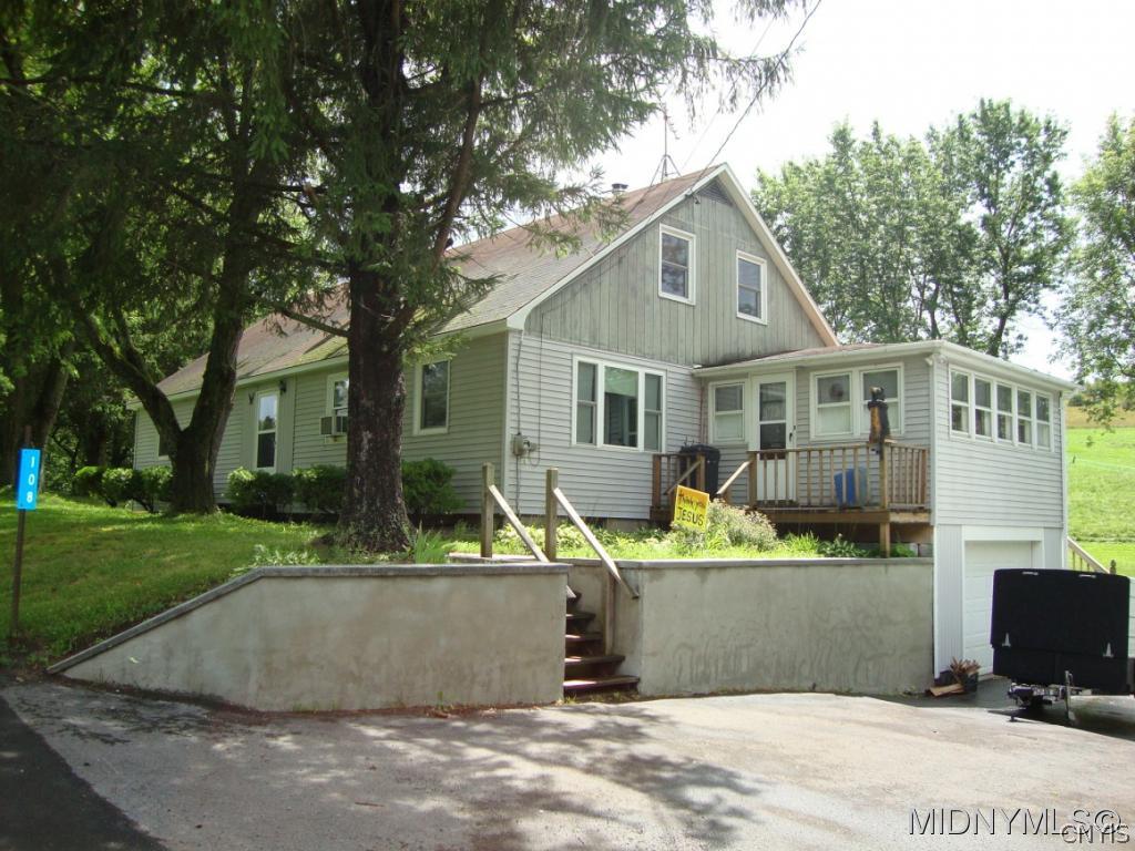 4-5 Bdrm 2 Baths 2100 sq ft