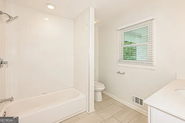 $3,175 | 1512 Knollwood Terrace, Decatur, GA 30033