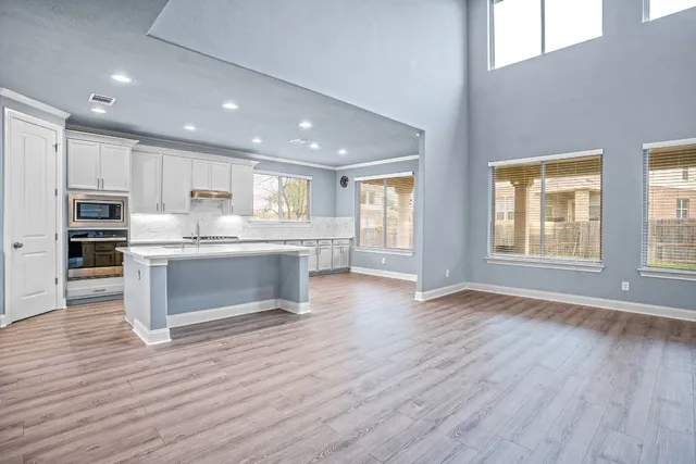 $3,200 | 2328 Blended Tree Ranch Drive, Leander, TX 78641