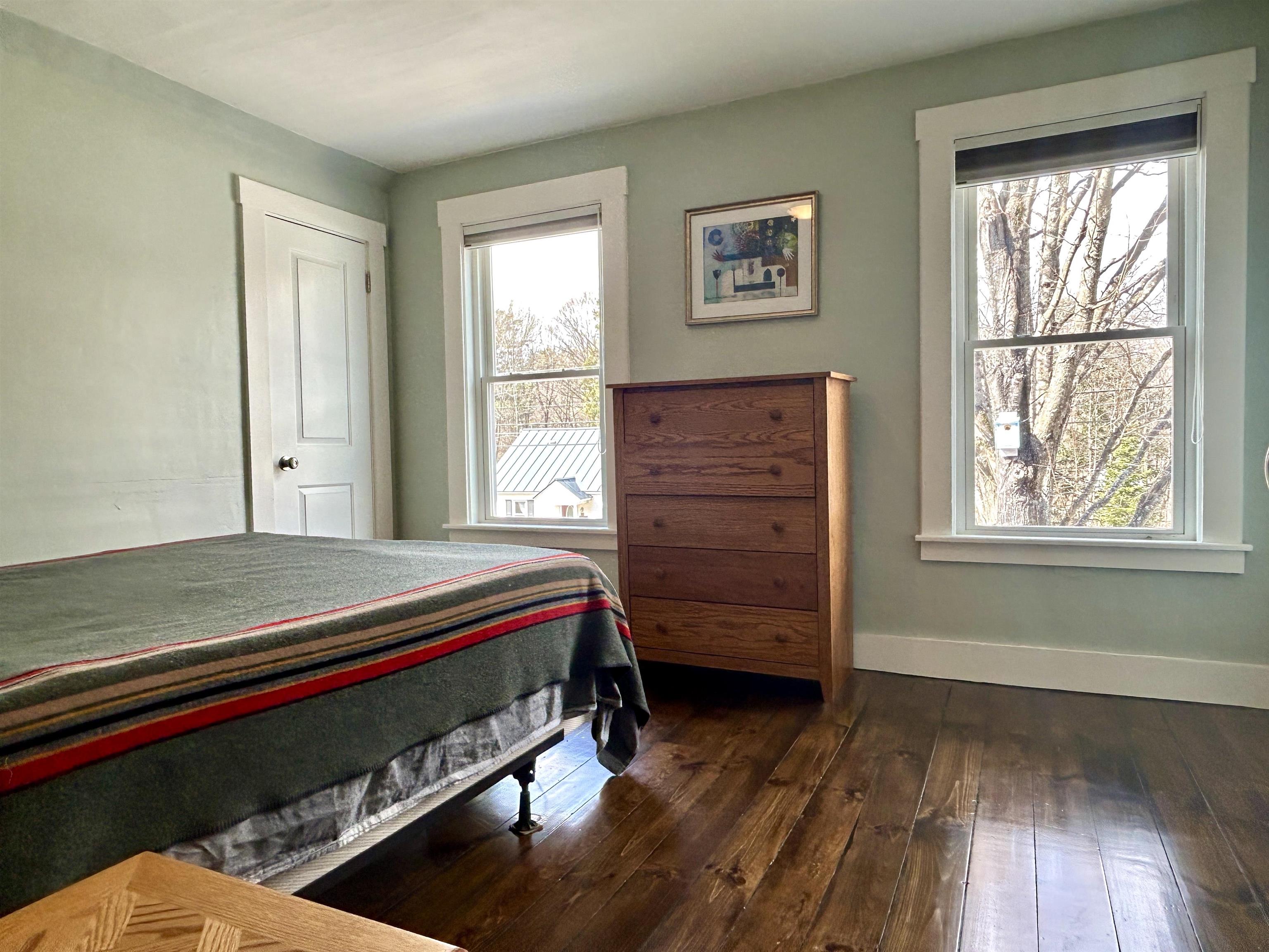 238 South Street Hartford, VT 05088 - Photo 12 of 28